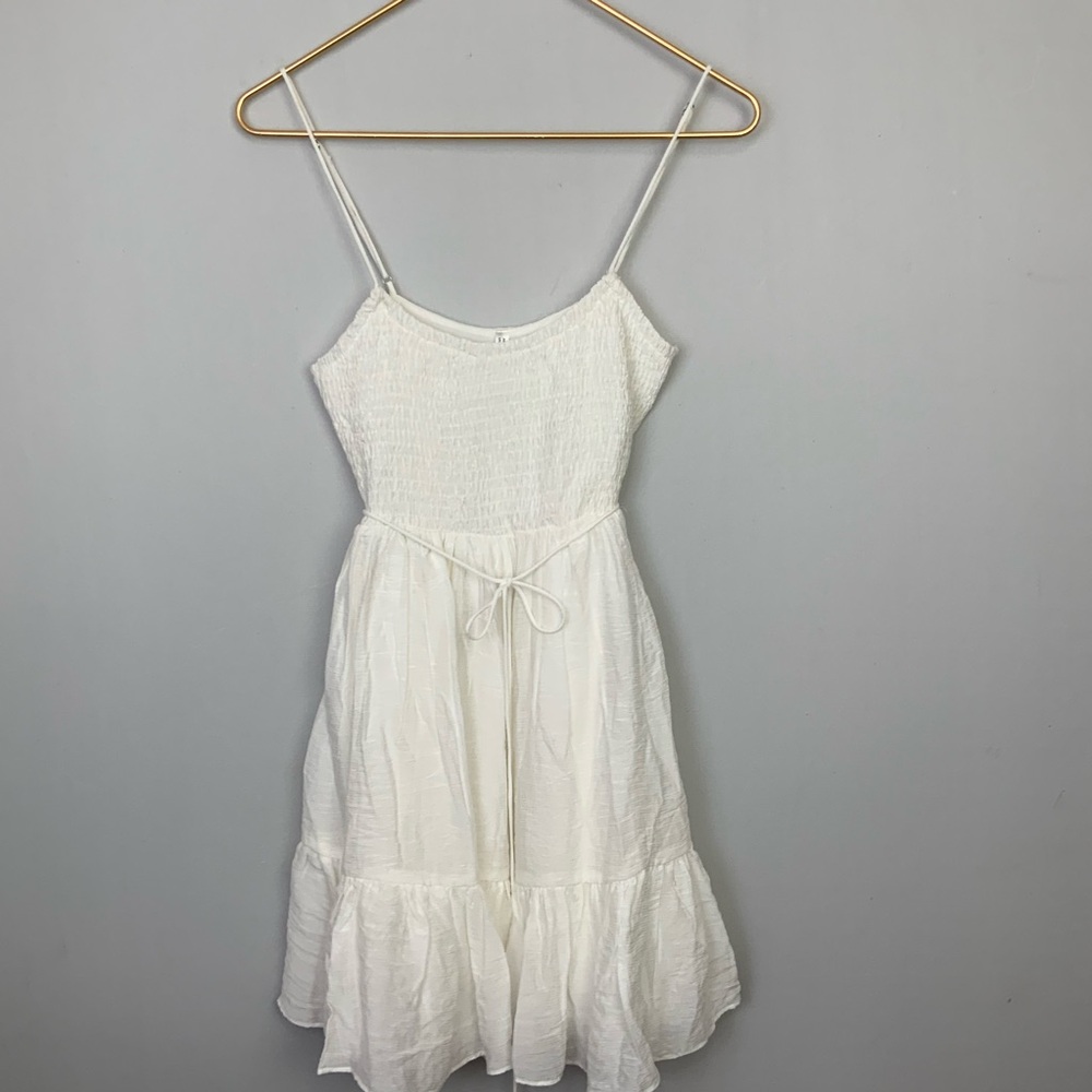 NWT Indikah Sz Small White Smocked Gauzey Tiered Waist Tie‎ Dress Beachy Country